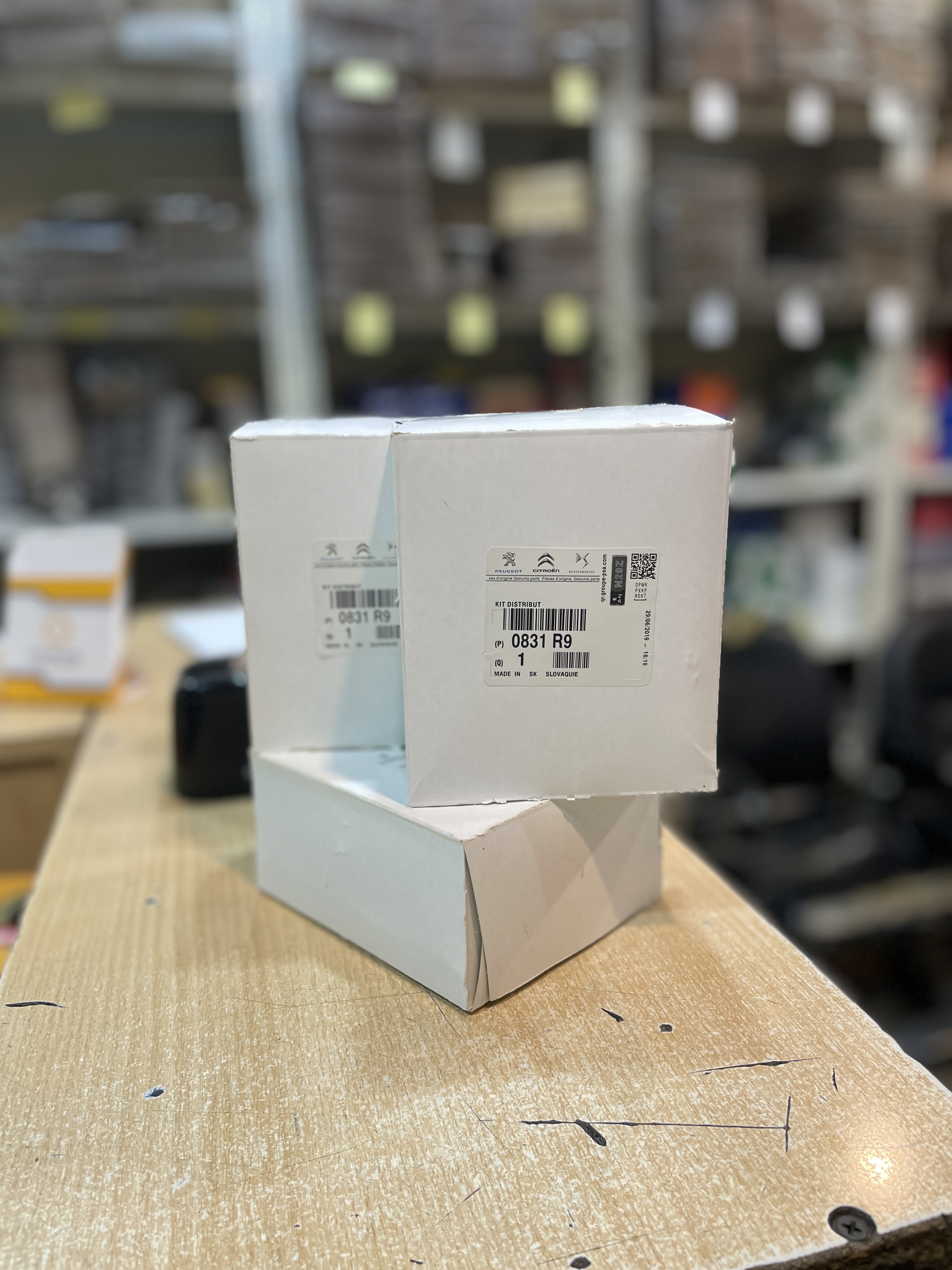 پایه تسمه سفت کن دینام آلترناتور ۲۰۶ اصلی INA